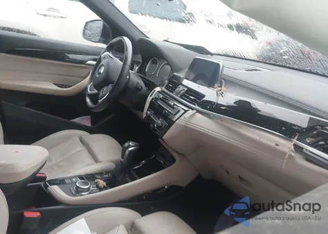 2018 BMW X2 xDrive28I z USA, uszkodzony, nr VIN WBXYJ5C38JEF79509